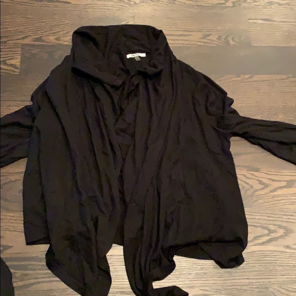 Cardigan with gathering in front